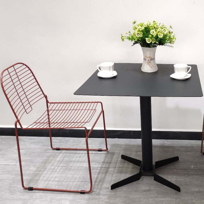 metal wire table